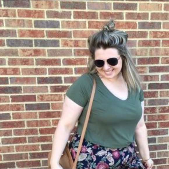 hello✨ - Picture 3 of 3